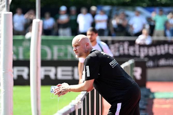Gladbach-Boss reagiert auf Bayern-Schelte
