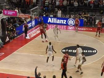 Die EuroLeague-Highlights der Basketball-Partie FC Bayern München - ASVEL Villeurbanne im Video.