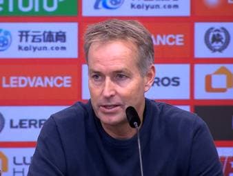 Nach der 2:7-Klatsche in der Champions League gegen Paris Saint-Germain gelingt Bayer Leverkusen in der Bundesliga gegen den SC Freiburg wieder ein Sieg. B04-Trainer Kasper Hjulmand spricht darüber, wie man es geschafft hat, die Niederlage hinter sich zu lassen. 