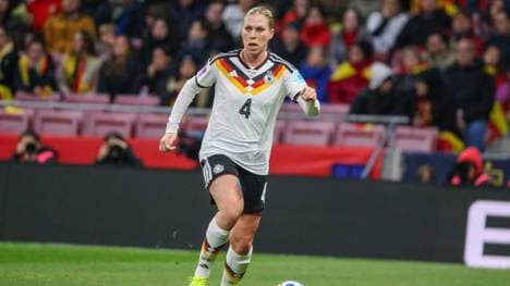 Im Trikot der DFB-Elf: Rebecca Knaak