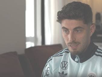 Kai Havertz spricht über den Konkurrenzkampf in der DFB-Offensive und hebt dabei auch die Qualitäten seiner Stürmer-Kollegen Deniz Undav und Nick Woltemade hervor. 