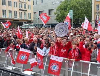 Freche Aktion auf Bayern-Meisterfeier