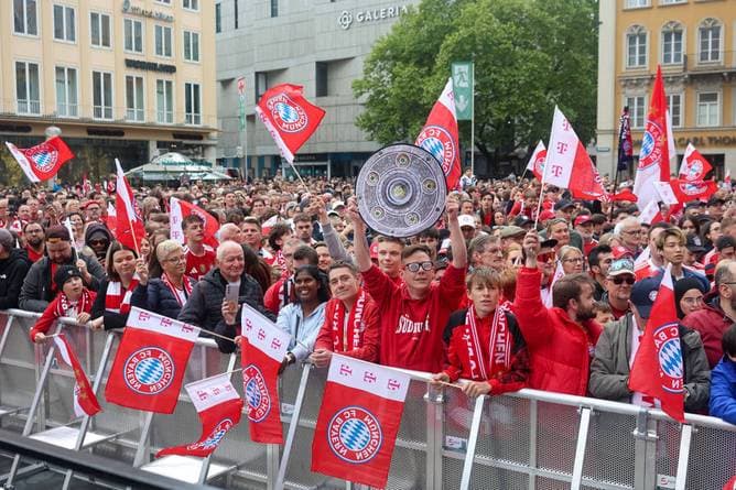 Freche Aktion auf Bayern-Meisterfeier