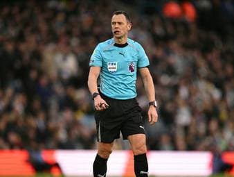 Ausgerechnet dieser Schiri leitet DFB-Spiel