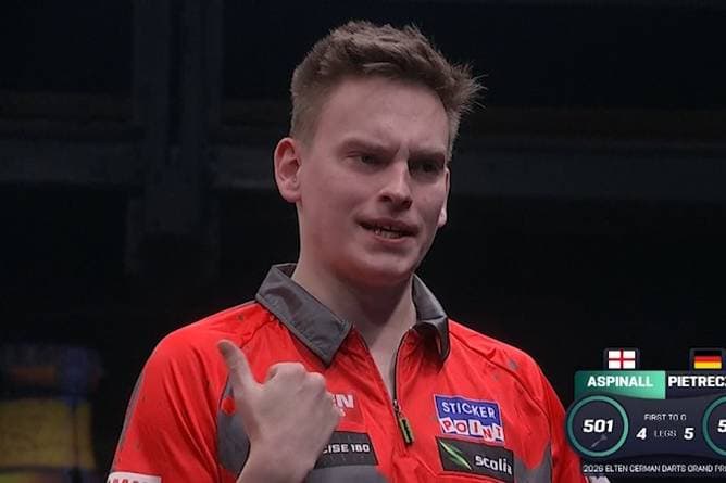 Freche Pikachu-Geste - aber sein Gegner lässt nicht locker