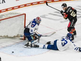 DEB-Team triumphiert im Heimturnier