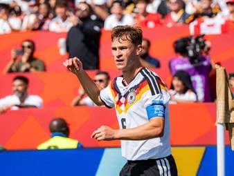 Nicht nur Müller kritisiert Kimmich