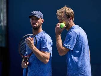 Deutsches Duo witzelt bei Zverev-Frage