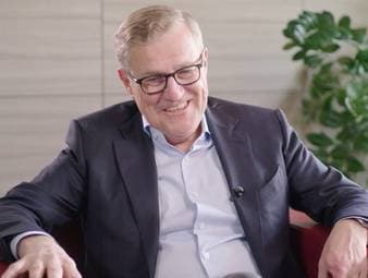 Vor der Saison sah sich Bayern-CEO Jan-Christian Dreesen noch mit Kritik am Transfer von Luis Díaz konfrontiert. Am Saisonende sieht er sich nun jedoch vollends bestätigt und unterstreicht, warum sich der Wechsel aus Sicht der Bayern absolut bezahlt gemacht hat.