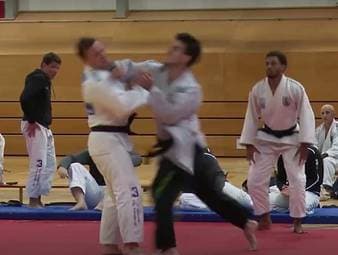 Eklat! Deutsches Olympia-Ass ins Krankenhaus geprügelt