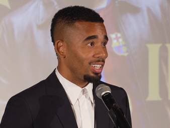 Gabriel Jesus schließt sich am Deadline Day dem Team von Trainer Hansi Flick an. Dass der Brasilianer beim FC Barcelona nur als Plan B gehandelt wurde, stört ihn laut eigener Aussage nicht.