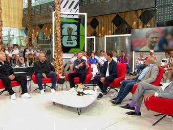 In der Runde des FIROCKX.ONE WM Doppelpass ist die problematische Situation beim DFB Thema. Der Europameister von 1980, Steffen Freund, nimmt dabei auch die Personalie Rudi Völler in den Blick.