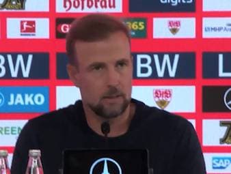 Auf der Pressekonferenz des VfB Stuttgart nach der Nominierung des DFB-Kaders, für die kommenden Nations League Spiele, äußert sich Sebastian Hoeneß zu den nicht Nominierten Spielern des VfB: Deniz Undav und Angelo Stiller.