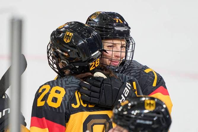 Sieg im Overtime-Krimi: Deutschland muss dennoch bangen