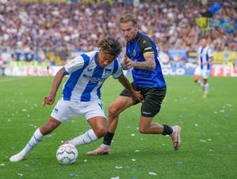 Hertha nach Elfer-Drama weiter