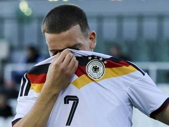 El Mala lässt tief blicken