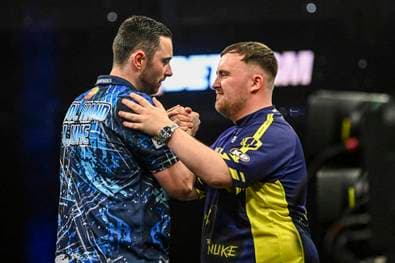 Dann werden die Teilnehmer bekanntgegeben