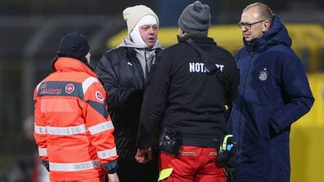 Der Zwickauer Busfahrer mit Kopfverband