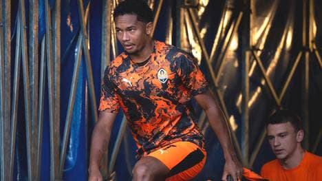 Eguinaldo will mit Shakhtar Donezk die Conference League gewinnen