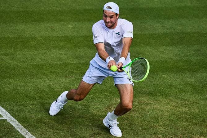 Vor entscheidendem Satz! Struff-Krimi unterbrochen