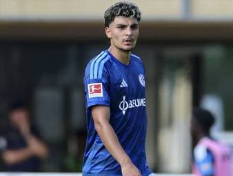 Schalke bindet Youngster langfristig