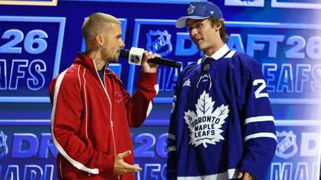 Pop-Star Justin Bieber (l.) und Top-Pick Gavin McKenna