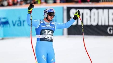 Dominik Paris jubelt