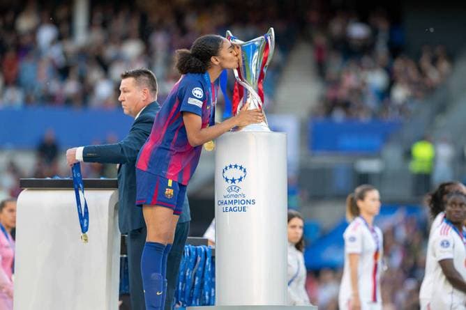 Weltmeisterin verlässt Barca: Verstärkung für Brand