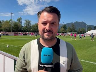 Der FC Bayern München bereitet sich derzeit am Tegernsee intensiv auf die neue Bundesliga-Saison vor. Warum dieser Ort für den FCB so wichtig ist, erklärt SPORT1-Chefreporter Stefan Kumberger. 