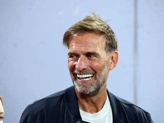 Bei SPORT1 schwärmt der norwegischer Sportmoderator Sverre Sundbö von Jürgen Klopp, weiß aber auch, dass er eine Menge Arbeit vor sich hat mit der deutschen Nationalmannschaft. 