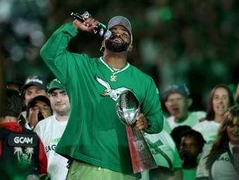 Eagles holen Super-Bowl-Champion zurück