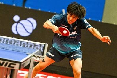 Titelverteidiger feiert Erfolg