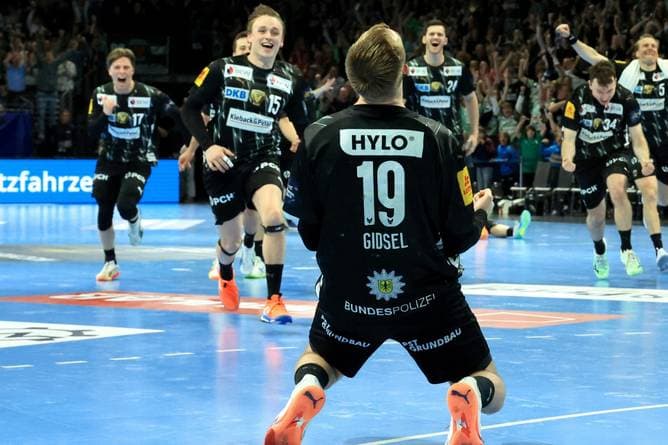 Bei Handball-Krimi: Gidsel feiert besondere Premiere