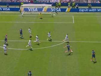 Kerim Alajbegovic schießt Bosnien gegen Katar in Führung und ebnet den Weg zum 3:1-Sieg. Damit dürfen die Bosnier weiter auf die KO-Phase hoffen.