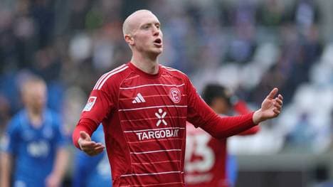 Düsseldorfs Valgeir Lunddal will wieder Punkte für die Fortuna sammeln