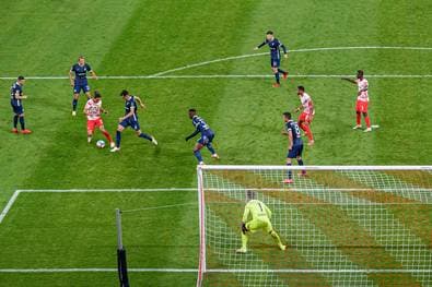 51 Minuten Fußball