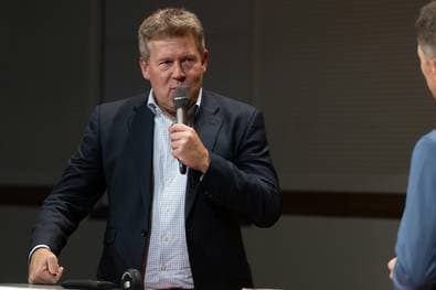 NHL-Spiele in Deutschland: Scharfe Kritik an Terminierung