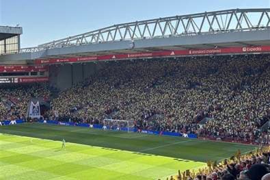Reds-Fans verleihen ihrem Unmut Ausdruck