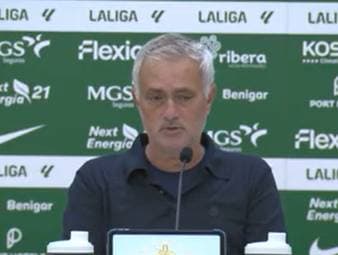 José Mourinho will den knappen Sieg gegen Elche nicht falsch einschätzen, denn man habe viele Chancen herausgespielt. Lob gab es für Yan Diomande, der sich immer besser ins Team einfügt.