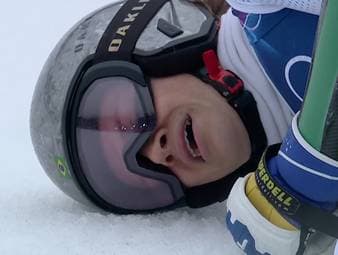 Lucas Pinheiro Braathen holt sensationell Olympia-Gold für Brasilien im Riesenslalom. Im Ziel bricht der gebürtige Norweger fassungslos zusammen. 
