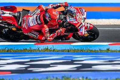 Márquez setzt Siegesserie fort