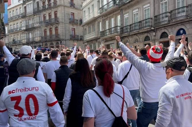 Gänsehaut! Freiburger nehmen Vigo ein