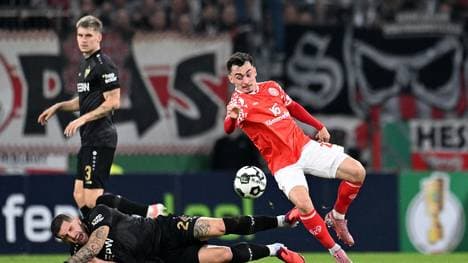 Paul Nebel (r.) wurde gesperrt 