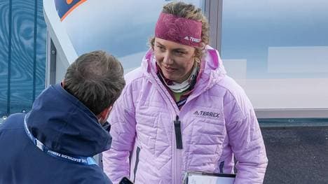 Laura Dahlmeier bei ihrer Arbeit als TV-Expertin