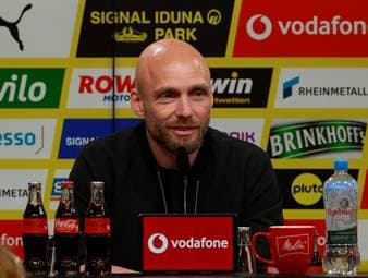 Dank einer Ausstiegsklausel wechselt Ole Book von der SV Elversberg direkt zu Borussia Dortmund. Der neue Sportdirektor erklärt, wie es zu dem Vertragsdetail kam, das den Wechsel zum BVB erst möglich machte.