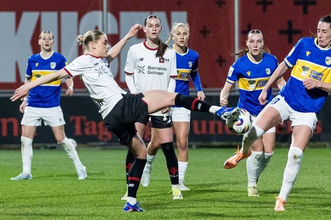 Bayer-Frauen mühen sich zum Sieg