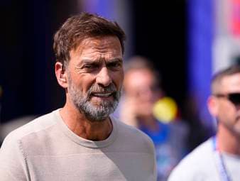 Jürgen Klopp hat sich in der Halbzeitpause zwischen Deutschland und Paraguay heftig über den Auftritt des DFB-Teams echauffiert. 