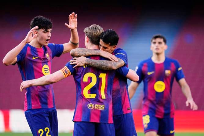 Barca nutzt Real-Patzer aus