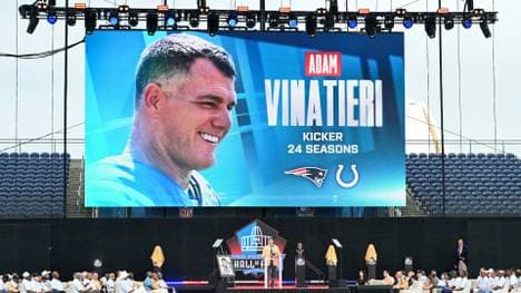 Adam Vinatieri unternimmt einen Weltrekordversuch