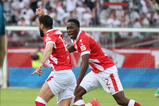 Last-Minute-Sieg! Cottbus vor Aufstieg